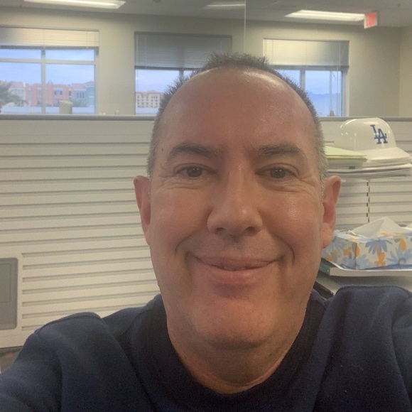 Profile Picture of Steve Webb (@stevew702) on Poshmark