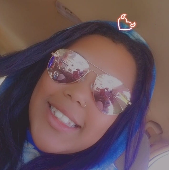 Profile Picture of Malina Watson (@malinawatson) on Poshmark