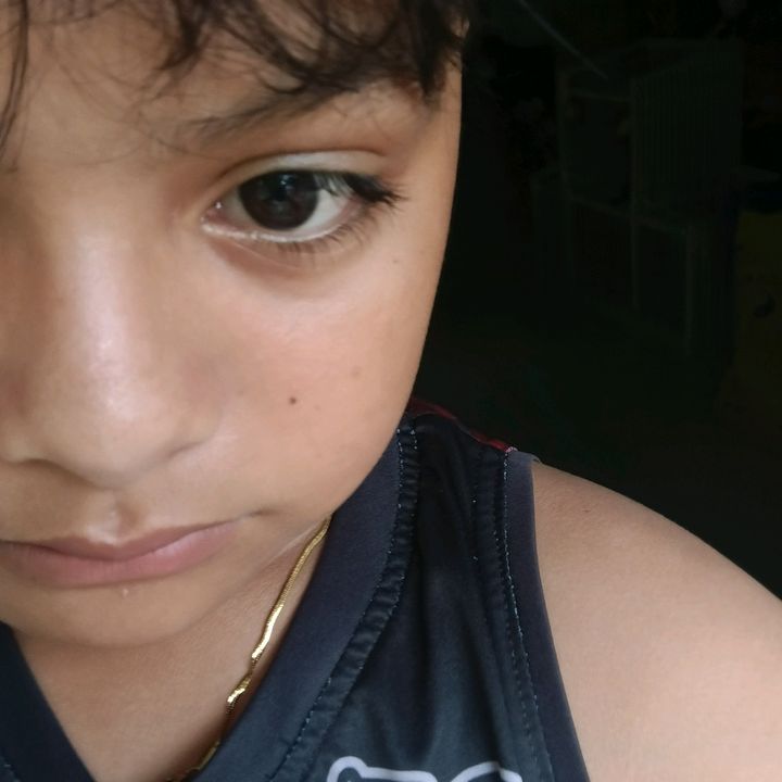 Profile Picture of krisler (@kris_shtttt6) on Tiktok