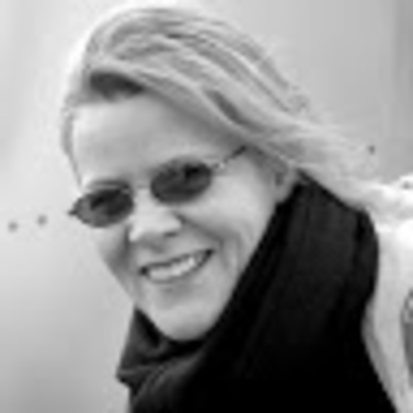 Profile Picture of Jacqueline Chaisson (@jacquelinechais) on Poshmark