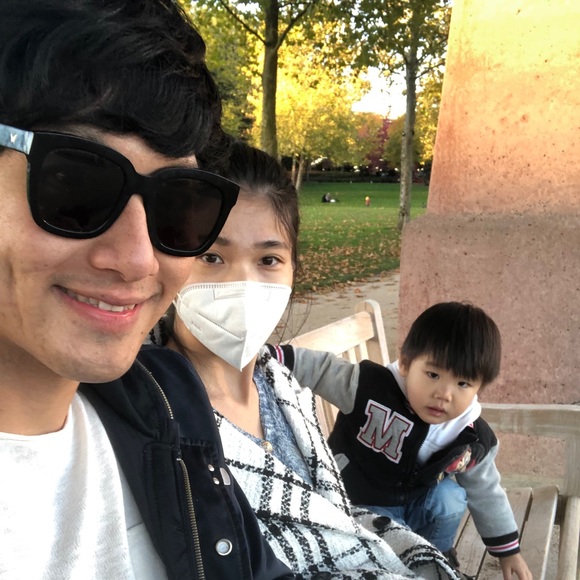 Profile Picture of Steven Fang (@stevenfang933) on Poshmark