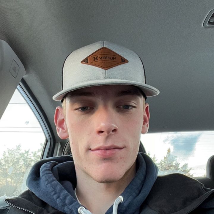 Profile Picture of Everett Reid (@everett._.reid) on Tiktok
