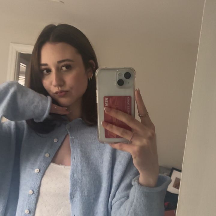 Profile Picture of Alice (@alicermack) on Tiktok