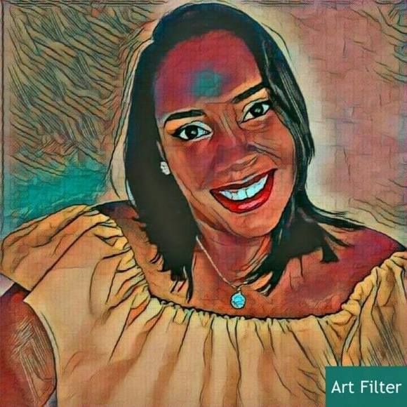 Profile Picture of Catherine Espinal diaz (@la3menda371) on Poshmark