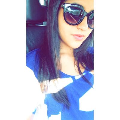 Profile Picture of Ananyis M. Yaport  ✨ (@AnanyisY14) on Twitter