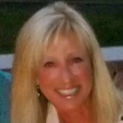 Profile Picture of Kelly Kehlet (@kehlet_kelly) on Twitter