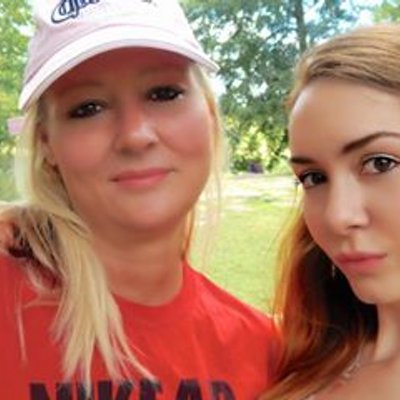 Profile Picture of Renee Jean Tate (@nayjean90) on Twitter