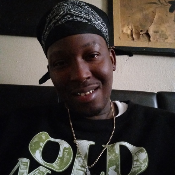 Profile Picture of Michael Roby (@blackhaven23) on Poshmark