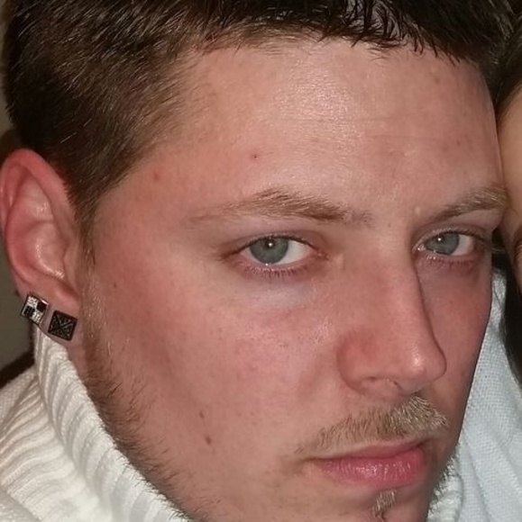 Profile Picture of Mike Herbert (@mikeherbert223) on Poshmark