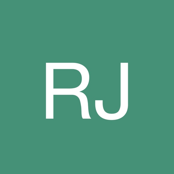 Profile Picture of Raymond Jimenez (@raymondj2010) on Poshmark