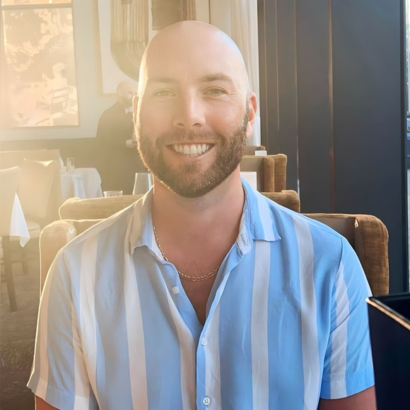 Profile Picture of Brett Patterson (@bhpatterson7) on Poshmark
