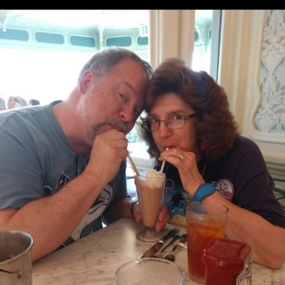Profile Picture of Darlene Kuntz (@darlenekuntz) on Poshmark