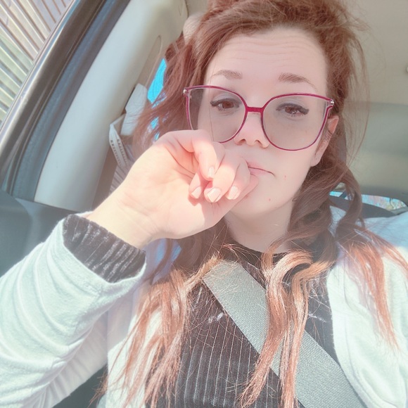 Profile Picture of Courtney Jines (@cjines2) on Poshmark