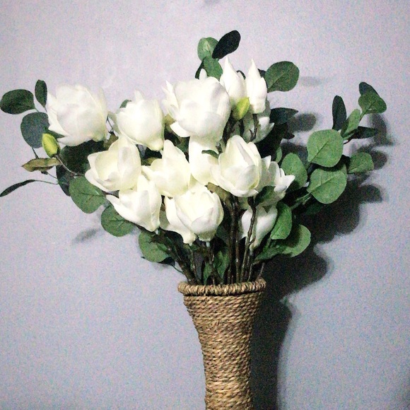 Profile Picture of Namika Rai (@nami192) on Poshmark