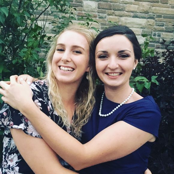 Profile Picture of Rachel Goadsby (@rachelgoadsby) on Poshmark