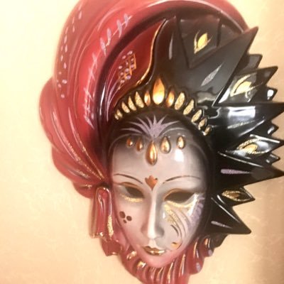 Profile Picture of Martina Maria (@MartinaKuech) on Twitter