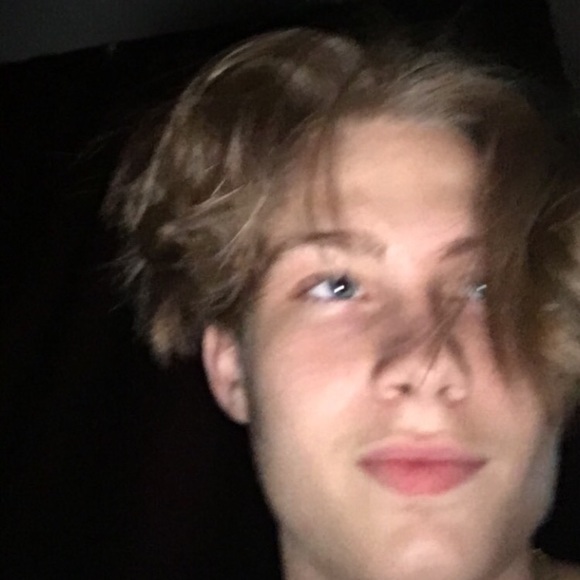 Profile Picture of Jaidon Pekala (@jpekala8212) on Poshmark
