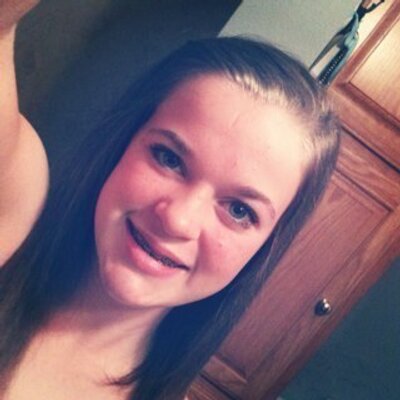 Profile Picture of Julia Savoy (@JuliaSavoy) on Twitter