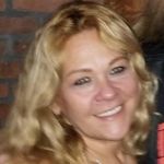 Profile Picture of Laura Ewald Weisbecker (@lauraewaldweisbecker) on Instagram