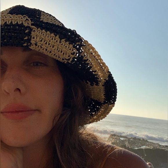 Profile Picture of Carly Petruzzo (@cpetruzzo226) on Poshmark