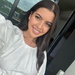 Profile Picture of Nicole Stapleton ✨ (@nicolestapleton) on Instagram