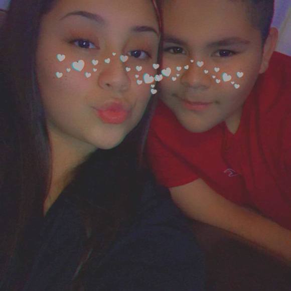 Profile Picture of Aaron Zavala (@meza09276) on Poshmark