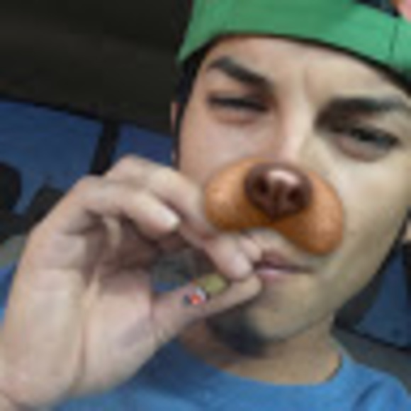 Profile Picture of Alberto Lugo (@bethos309) on Poshmark