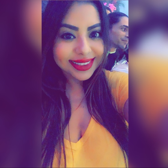 Profile Picture of Tina Ramirez (@pixie1103) on Poshmark