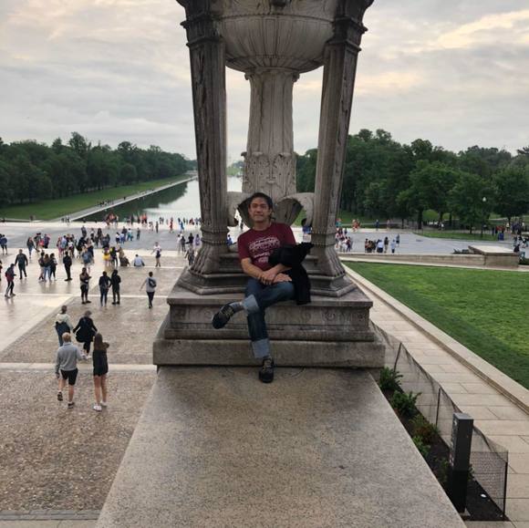Profile Picture of Alex Ly (@alexly) on Poshmark