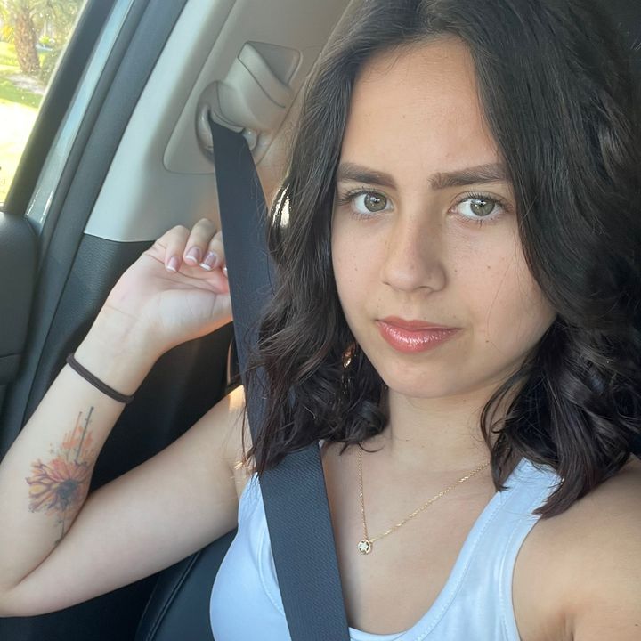 Profile Picture of Martha Claudia (@user76940268460868) on Tiktok