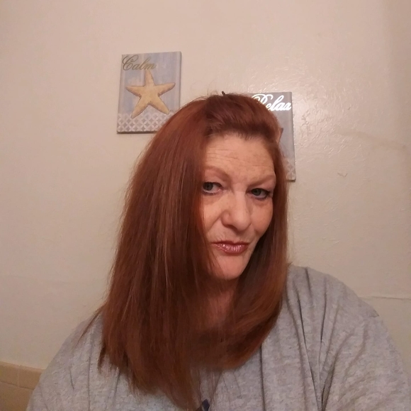 Profile Picture of Rhoda Mccrohan (@rmccro) on Poshmark