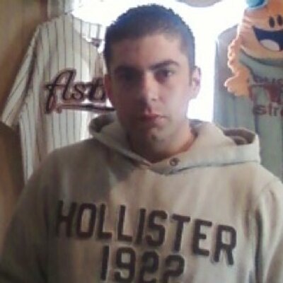 Profile Picture of Chris Mathewson (@slickmaneuvers) on Twitter