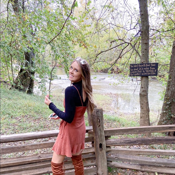 Profile Picture of Sammy Schrecker (@sammers_1234) on Poshmark