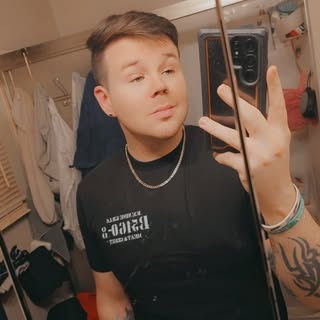 Profile Picture of Zachary Todd Dumont (@zacharydumont) on Instagram