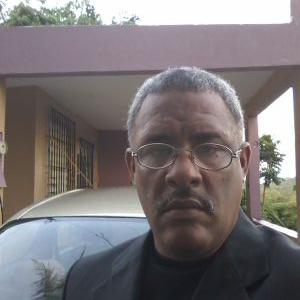 Profile Picture of Wilfredo Santos (@RevWilfredo) on Twitter