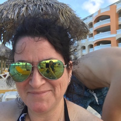 Profile Picture of Ellen Delay (@eldelay) on Twitter
