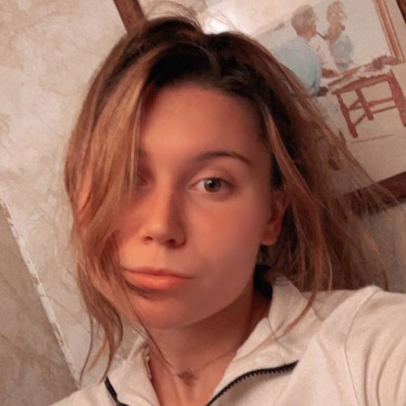 Profile Picture of Vanessa Mcclement (@vmcclement) on Poshmark