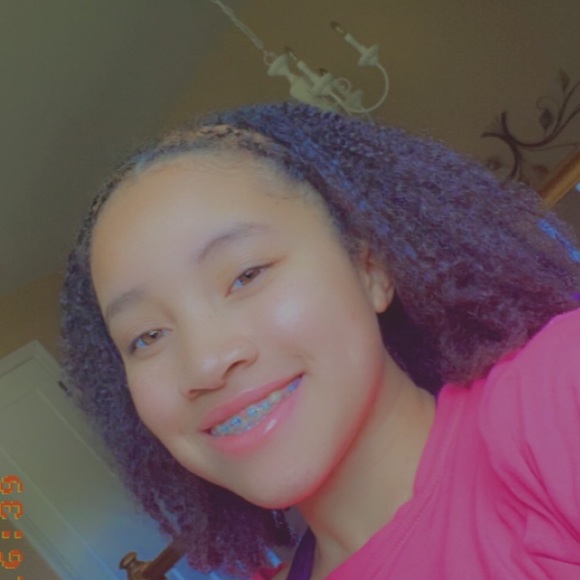 Profile Picture of Jade Kennedy (@jkshine) on Poshmark