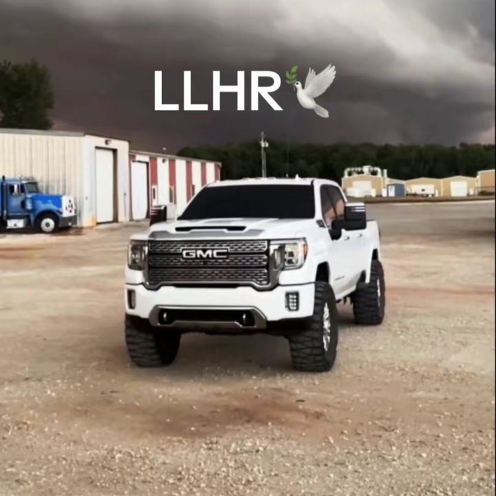 Profile Picture of Michael Stone (@localhatedchevy24) on Tiktok