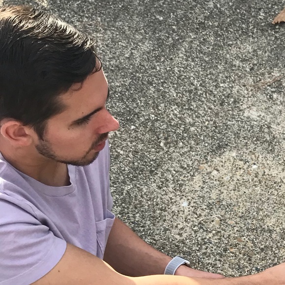 Profile Picture of David Lusher (@dwlusher) on Poshmark