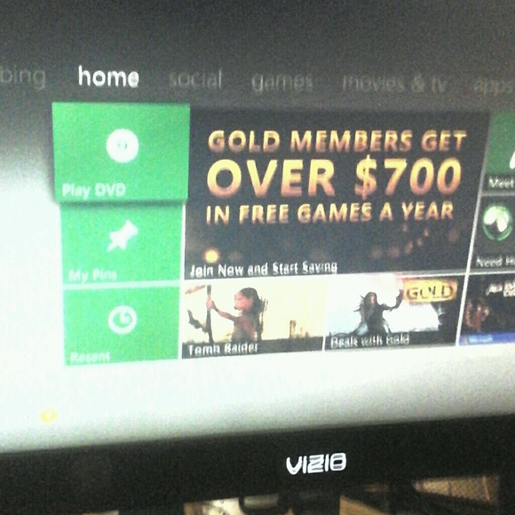 Profile Picture of Rachael Blackledge (@gokus_kandikid) on Poshmark