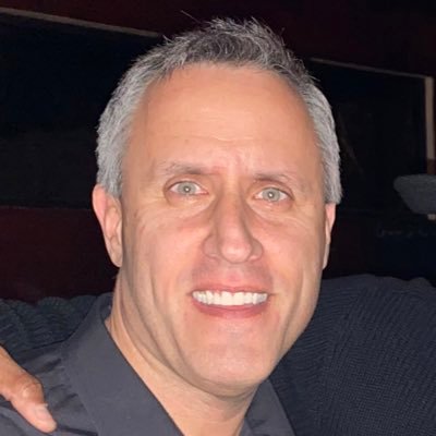 Profile Picture of Steven Golub  🇺🇸 (@sgolub21) on Twitter