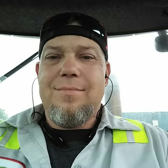 Profile Picture of Donald Dupree (@dupree72) on Poshmark