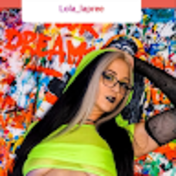 Profile Picture of Lola Lapree (@lolalapree) on Poshmark