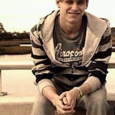 Profile Picture of Dalton Parrish (@Dal10g3tsbrain) on Twitter