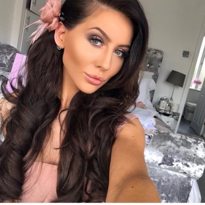 Profile Picture of 𝐻𝒶𝓃𝓃𝒶𝒽 𝒜𝓃𝒹𝑒𝓇𝓈𝑜𝓃 (@hananderson19x) on Twitter