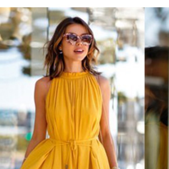 Profile Picture of Tina Patel (@tina0030) on Poshmark