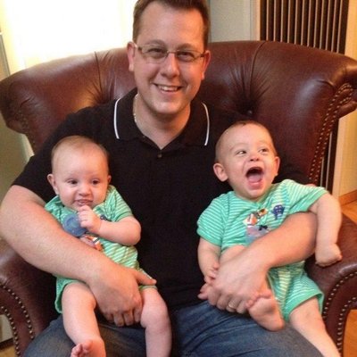 Profile Picture of James Weis (@James_Weis) on Twitter