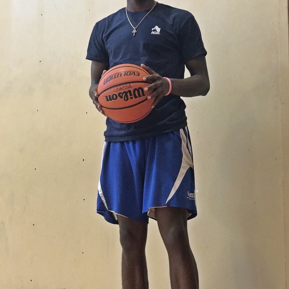 Profile Picture of Melvin Lightfoot (@mfoot) on Poshmark