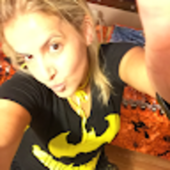 Profile Picture of Silvana Silva (@silusa15) on Poshmark